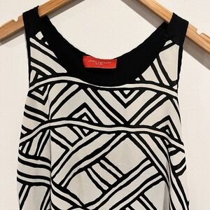 Akira Chicago Red Label Top Sheer Geometric Medium Curved Hem Boho Chic